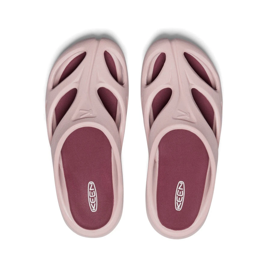 Keen Women's Shanti Clog | Fawn/Merlot 4 Keen Women's Shanti Clog | Fawn/Merlot - Image 4