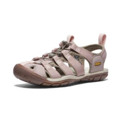 Keen Women's Clearwater CNX | Timberwolf/Fawn -Keen 506622a02d1a48dd07ad5c0fc8e7928f515c9fad