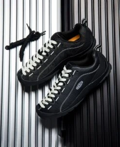 Keen Men's Jasper Sneaker X THC | Nighttime Paisley 19 Keen Men's Jasper Sneaker X THC | Nighttime Paisley -Keen KEEN M THCxJasper Lifestyle PDP Single Right 5c919dec fe4b 4261 b90f e413f6173738