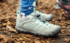 Keen Little Kids' Chandler 2 CNX Sneaker | Antigua Sand/Drizzle -Keen KidsChandler2Lifestyle1