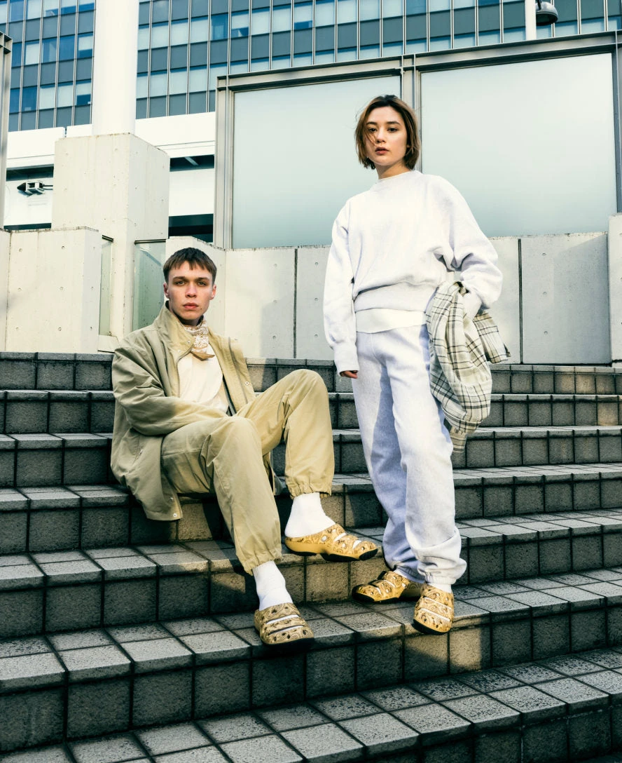 Keen Men's Yogui Arts Clog X THC | Caffe Latte Paisley 7 Keen Men's Yogui Arts Clog X THC | Caffe Latte Paisley - Image 7