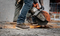 Keen Men's Cincinnati 6" Waterproof Boot (Carbon-Fiber Toe) | Dark Chocolate/Sandshell -Keen SDD 505 PDP Cincinnati 1026885 Top Image