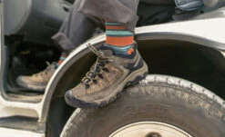 Keen Men's Targhee III Waterproof | Bungee Cord/Black -Keen TargheeIIILowPDPLifestyle1Mens 9f370cba 4185 4398 87dd 44b004bc7c49