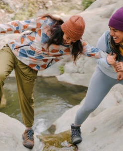 Keen Women's Circadia Waterproof Shoe | Steel Grey/Boysenberry -Keen WCircadia WideLifestylePDPSingleRight 6bf542db d638 4559 b696 ed1fd51d4154