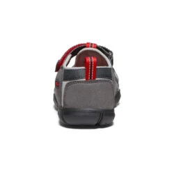 Keen Big Kids' Seacamp II CNX | Magnet/Drizzle -Keen e94547f5d772442f46f0dbf5a126090fb9046751